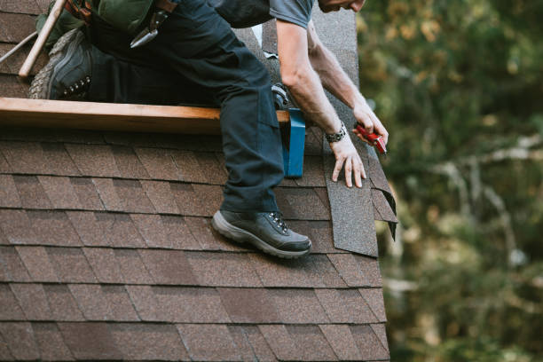 Best Affordable Roofing Company  in Hutchinson, KS